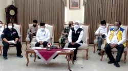 Ma'ruf Amin Bersama Wagub Jatim Gelar Video Conference Pantau Penanganan Pengungsi Semeru