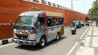Pemkot Mojokerto Luncurkan ‘Shuttle Car’ Untuk Kembangkan Sektor Pariwisata