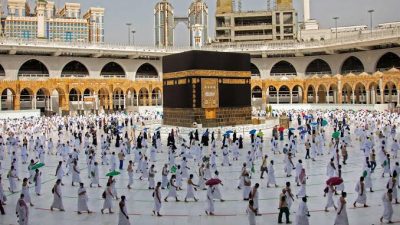 Kemenag Lepas Keberangkatan Jemaah Umrah Indonesia