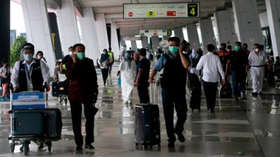 Dua Pekerja Migran Yang Tiba di Bandara Juanda Terkonfirmasi Positif Covid-19