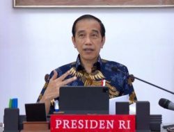 Gelar Video Konferensi, Presiden Minta Daerah Percepat Vaksinasi Dosis 2 dan Booster