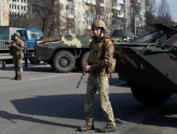 AS: Serangan Rusia Melambat, Kewalahan Hadapi Pertahanan Ukraina
