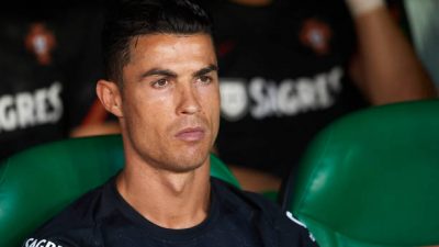 Sudah Putus Asa, Cristiano Ronaldo Rela Potong Gaji Demi Hengkang Dari Old Trafford