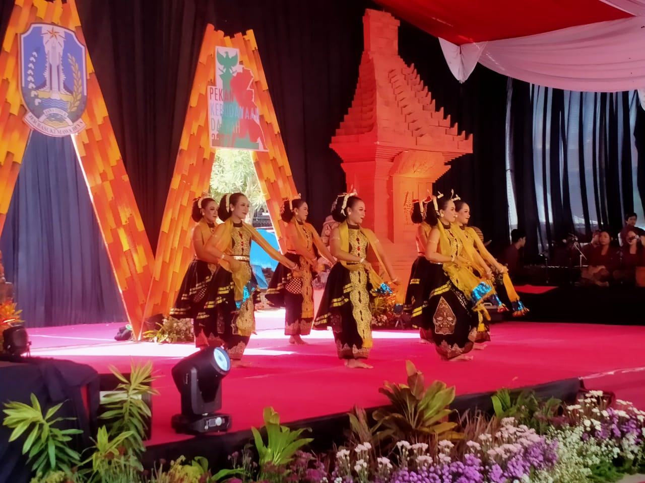 Festival Dewi Cemara dan Pekan Kebudayaan Daerah Resmi Dibuka