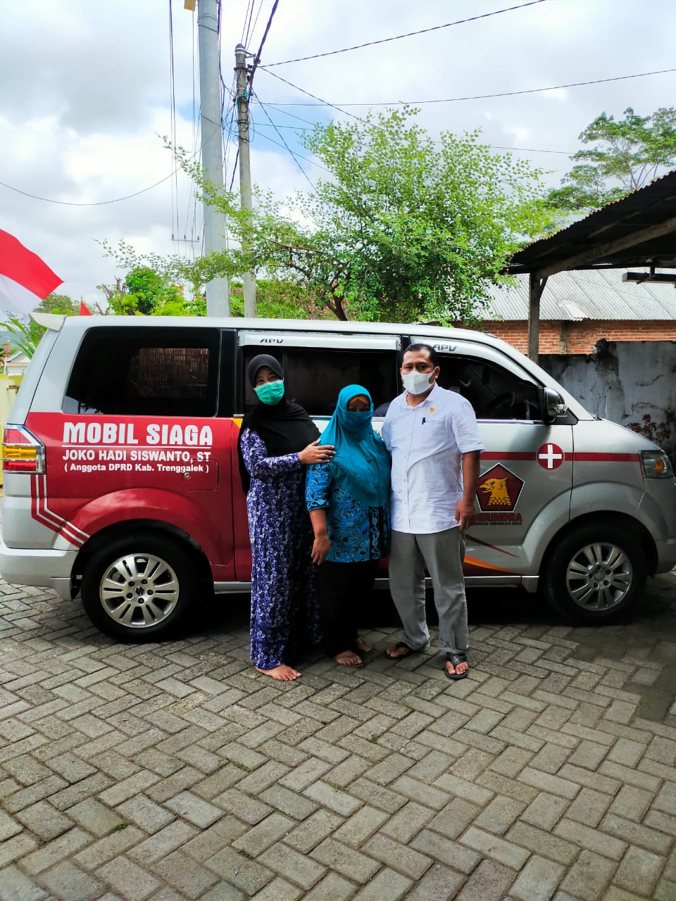 Dengan Dana Pribadi, Anggota Dewan Ini Siapkan Mobil Siaga Bagi Yang Membutuhkan