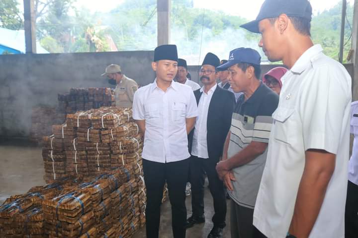 Bupati Arifin: Kondisi Tempat Pemindangan Ikan Jauh Lebih Baik Dibanding Tahun 2017