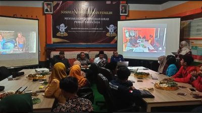 KPU Trenggalek Gelar Nobar Kirab Pemilu