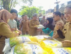 Harga Beras Melambung, Pemkab Trenggalek dan Bulog Jual Beras Murah