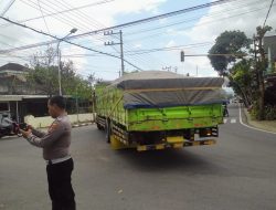 Mantan Bupati Mulyadi: Jangan Ada Larangan Truk Melintas di Jalan Kabupaten, Ekonomi Bisa Terhambat