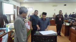 Rapat Paripurna DPRD Trenggalek Sahkan Perda Pengarusatamaan Gender