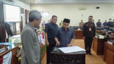 Rapat Paripurna DPRD Trenggalek Sahkan Perda Pengarusatamaan Gender