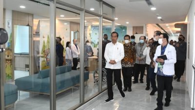 Jokowi Dorong Penambahan Jumlah Dokter Spesialis di Indonesia