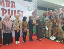 Peringati Hari Bhakti Adyaksa Ke-63, Kejari Trenggalek Gelar Lomba Baca Puisi