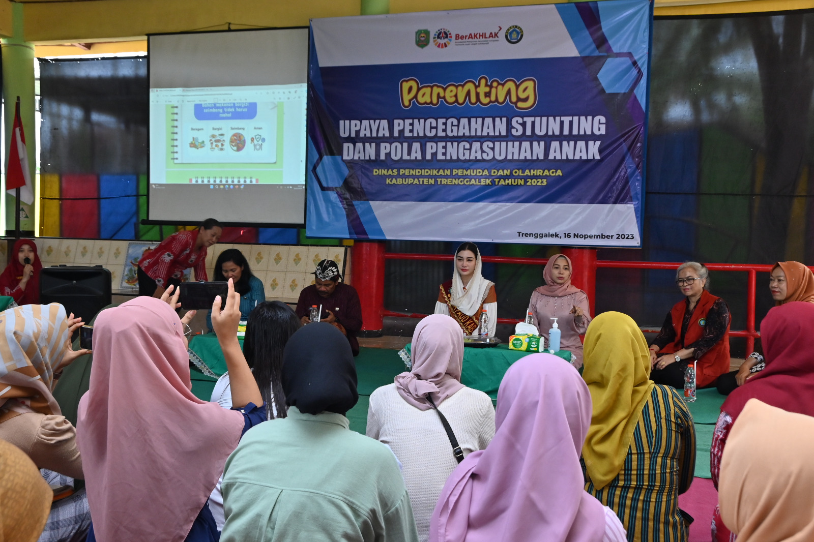 Novita Hardini : Orang Tua Harus Bisa menjadi Teman Bagi Anak