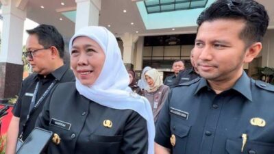 Masa Jabatan Berakhir, Presiden Jokowi Berhentikan Khofifah dan Emil Dardak