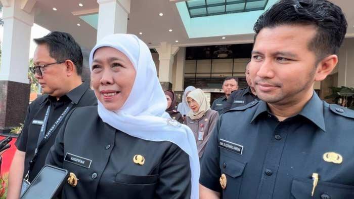 Masa Jabatan Berakhir, Presiden Jokowi Berhentikan Khofifah dan Emil Dardak