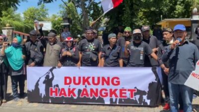 Formaspede Gelar Aksi Damai Di Depan Gedung DPRD Tulungagung, Tuntut Pelaksanaan Hak Angket