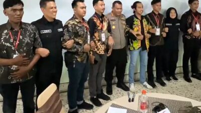 Bersama Pegiat Sosmed, Polda Jatim Gelar Temu Kangen dan Deklarasi Pilkada Damai 2024