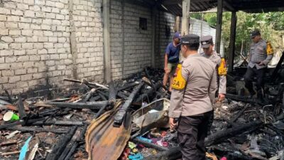 Rumah Milk Warga Lamongan Ludes Terbakar Saat Ditinggal Pemiliknya Bekerja