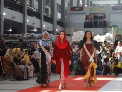 TGX Fashion Street: Cara Novita Dongkrak Jumlah Pengunjung Pasar Pon Trenggalek