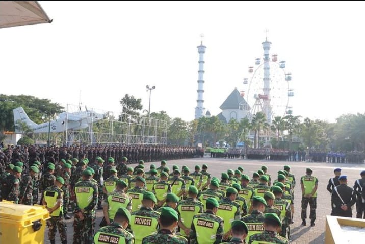 Polres Lamongan Terjunkan 1736 Personel Termasuk Brimob Polda Jatim Untuk Pengamanan Suroan Agung