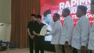 Gerindra Resmi Berikan Rekom Pada Moch. Nur Arifin Dan Syah Natanegara Sebagai Bacabup dan Bacawabup Trenggalek