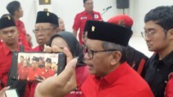 Foto: Hasto Kristiyanto saat di DPC PDIP Trenggalek