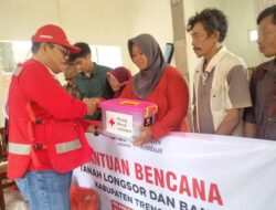 PMI Trenggalek Gelar Aksi Kemanusian, Salurkan Ratusan Bantuan Bagi Korban Tanah Longsor