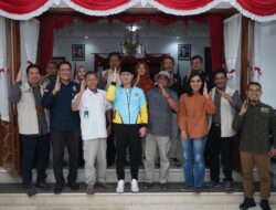 Bupati Arifin Apresiasi Guru Asal Panggul Masuk Nominasi Lomba Warna Lestari Nasional