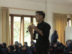 REVITALISASI EKONOMI SYARIAH UNTUK MENDORONG KEADILAN SOSIAL EKONOMI DI INDONESIA