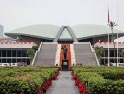 Anggota DPR Dapat Pensiun Seumur Hidup