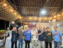 Bakesbangpol  Magetan Gelar Pembinaan Ideologi Pancasila di Pantai Mutiara Trenggalek