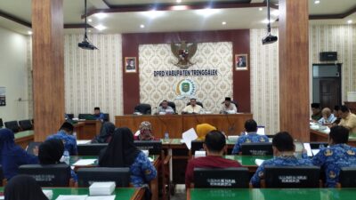 Ketua Pansus II Berharap BPR Jwalita Himpun Dana APBD Rp.400 M dan Gaji PNS