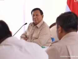 Presiden Prabowo Kritik Komentator Yang Kritik Menterinya