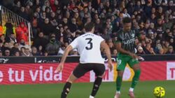 Liga Spanyol, Bermain di Kandang Valencia, Elche Behasil Curi Poin