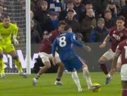 Premier League, Tertinggal 2 Gol Dari West Ham, Chelsea Balikkan Keadaan 3-2