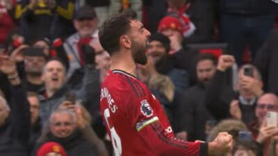 Premier League, Manchester United Hajar Tottenham 2-0