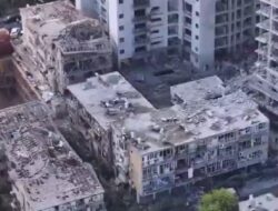 Tel Aviv, Israel Luluh Lantak di Rudal Iran