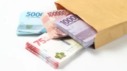Jelang Lebaran, Tukar Uang Rp.100 Ribu Menjadi Rp.90 Ribu Itu Namanya Riba