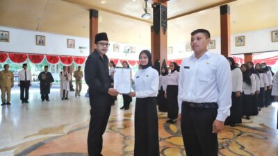 Wabup Trenggalek Syah Natanegara Lantik 88 PNS Formasi 2024